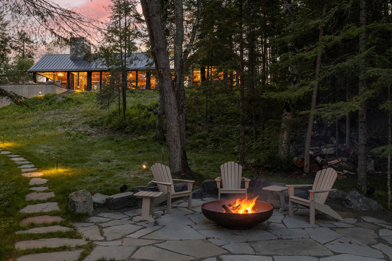 Charlie and Co. Design Northern Cabin Retreat